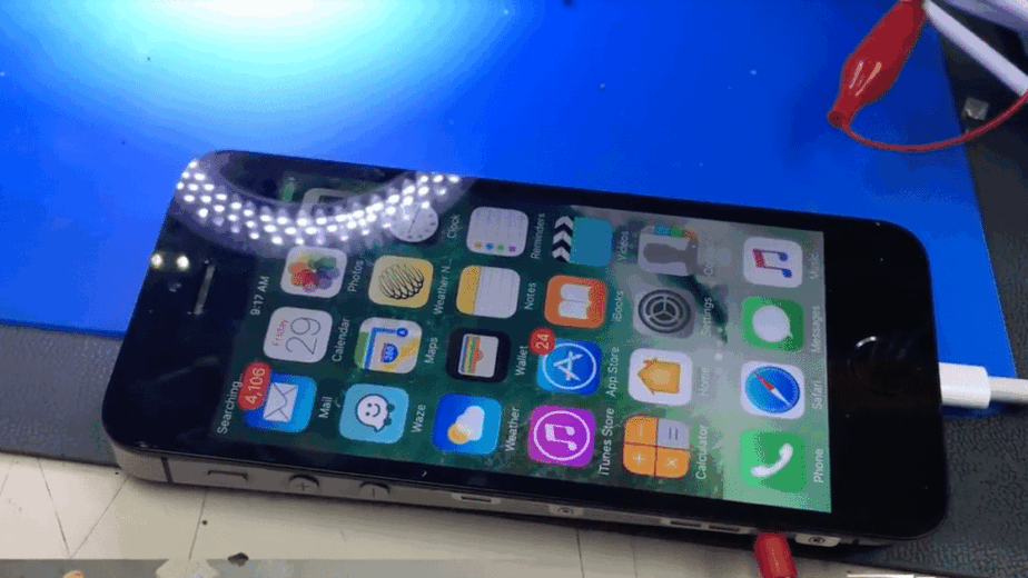 Water damaged iPhone SE - Data Recovery