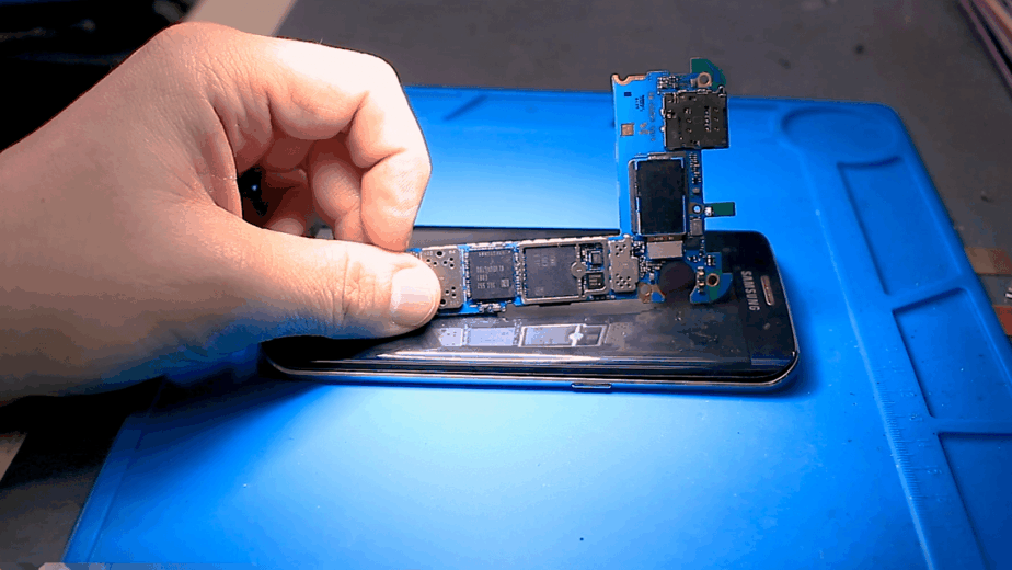 Galaxy S6 data recovery from a dead phone