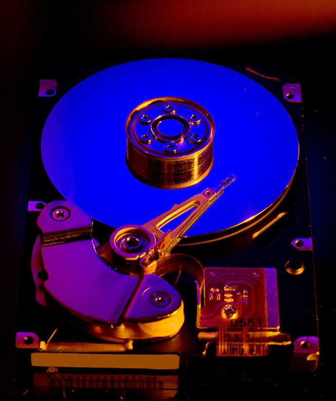 Professional hard drive recovery laboratory and cleanroom HDD data extraction at Data Rescue Labs