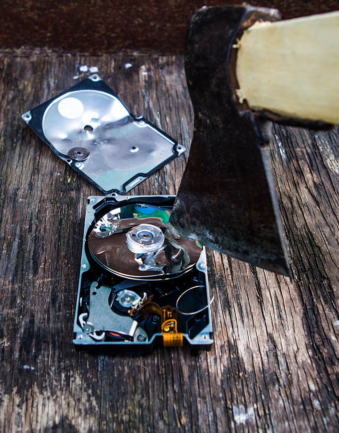 Certified secure data destruction Toronto for corporate hard drive sanitization