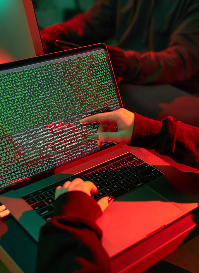 Certified computer examiners conducting a spyware detection audit and malware analysis on mobile devices at Data Rescue Labs