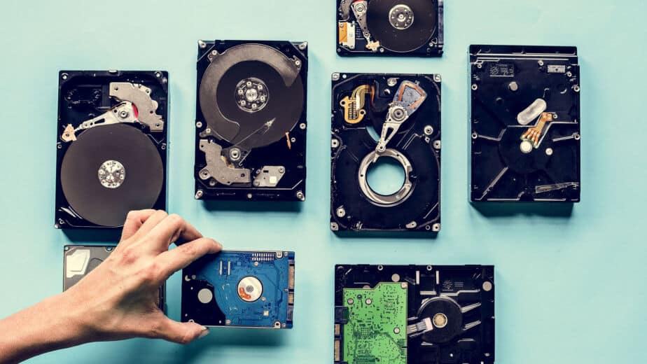 Data recovery cost breakdown for a hard drive at a Toronto clean room lab